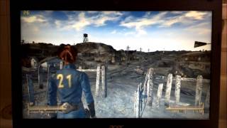 Acer Aspire E14 ES1 amp N2840 Gaming  Fallout New Vegas [upl. by Edva]