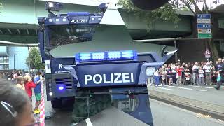 Vorführung Wasserwerfer der Polizei [upl. by Erdua623]