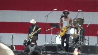 Give It UpGary Clark Jr [upl. by Shanda]