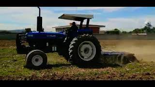 Rastreando Con Tractores New Holland 7610 Y 5610😎👊🏿 [upl. by Enaej]