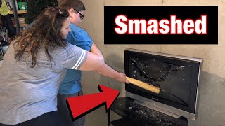 KID SMASHES TV OVER FORTNITE INSANE RAGE [upl. by Chubb537]