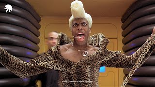 The Fifth Element The Ruby Rhod Show Scene HD CLIP [upl. by Nunes91]