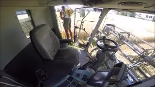 Moisson du blé 2016 GoPro Claas Tucano 430  ETA Guarrigues  Claas Ares 557  Cressoni crx [upl. by Laitselec]