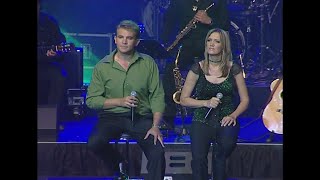 THEUNS JORDAAN JUANITA DU PLESSIS  Gospel Medley [upl. by Rosenzweig607]