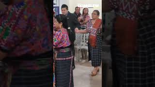 Mujeres kaqchikel de San Pedro Sacatepéquez Guatemala bailando son tradicional [upl. by Yelserp]