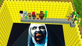 ¡NO TE QUEDES EN LA PISCINA DE LA MONJA EN MINECRAFT JUICIO A LOS CREEPYPASTAS [upl. by Hardie]