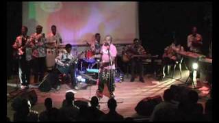 Papa Wemba  Ye Te Oh live [upl. by Vannie]