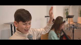 Colaj 10 cantari cu Familia Mihai  Muzica crestina pentru suflet cantari din cer  Official video [upl. by Fred]