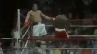 SPEED  Muhammad Ali dodges Michael Dokes punches in 1977 exhibition [upl. by Naitsyrk]