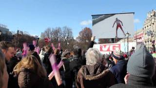 Stemningen ved Stortingstorget ved gull og sølvmedalje på 3 mila for kvinner [upl. by Waldron]