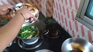 Begun aloo barbati sorsa niramish recipefoodvlog [upl. by Perrins]