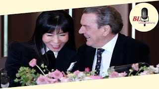 Gerhard Schröder Er heiratet Freundin So YeonKim [upl. by Jehiel]