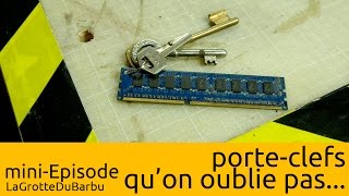 miniEpisode  porte clef quon oublie pas  recyclage vieille barrette de RAM [upl. by Ethyl]