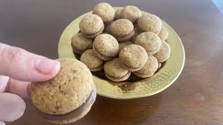 Biscuits aux noisettes sans oeufs italian cookies without eggs Baci di Dama [upl. by Aihsal]