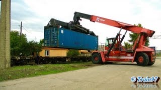 Loading Intermodal Train in Oradea Est 24 09 2013 [upl. by Kara-Lynn]