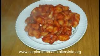 Gli gnocchi della nonna ricette di un tempo Gnocchi di patate al sugo [upl. by Alta]