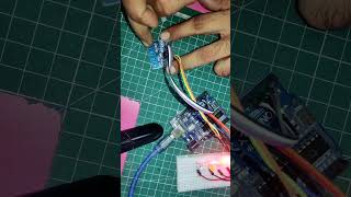 Touch sensor controller  how to control electric light  Arduino projects  esp32 projects [upl. by Lust]