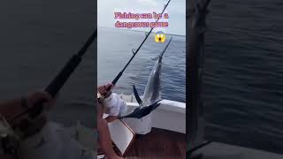 FISHING CAN BE DANGEROUS GAMECATCHING BLUE MARLIN [upl. by Wiener]