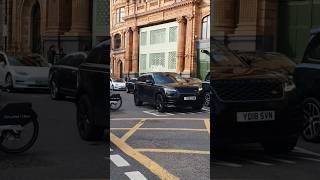 Black Range Rover SUV in London [upl. by Daryle]