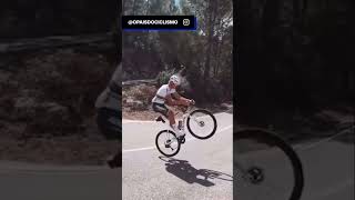 😎𝑴𝒂𝒕𝒉𝒊𝒆𝒖 𝒗𝒂𝒏 𝒅𝒆𝒓 𝑷𝒐𝒆𝒍 🇳🇱 skills bike cycling mathieuvanderpoel vanderpoel [upl. by Santos]