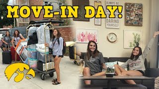 COLLEGE MOVEIN DAY VLOG  Megan and Ciera [upl. by Jermain837]