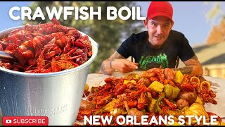 How to Boil Crawfish  New Orleans Style  Spicy Potatoes Sausage Corn amp Mushrooms [upl. by Odelia952]