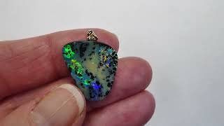 Opal Anhänger Chamäleon phantastische Zeichnung Boulder Opal Goldschmiede Kurzmann Design [upl. by Julius]