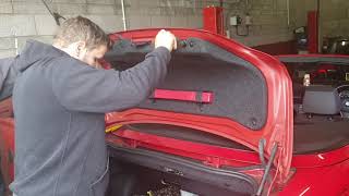 Bmw 1 series convertible manually put roof up [upl. by Nancey335]