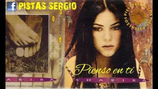 PIENSO EN TI  SHAKIRA  KARAOKE [upl. by Gerdi921]