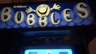 Williams Bubbles Arcade Game Error Video game 1983 [upl. by Annirtak]