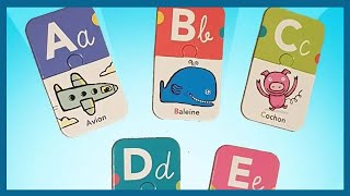 Apprend lalphabet avec des oeufs surprises de couleur  Touni Toys  Titounis [upl. by Stanford]