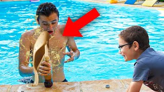 COCA COLA PRANK DANS LA PISCINE  Swan piège Néo [upl. by Vtarj565]