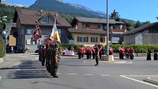 Parade FêteDieu à Grimisuat 04062015 [upl. by Deppy414]