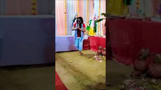 Hawa jhuru jhuru lage la dancequeendiv dance khesarilalyadavbhojpurinewvideo [upl. by Ryan]