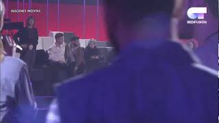 Raoul y Agoney sentados juntos en los Ensayos de la Gala de Eurovisión versión 2 con audio 29118 [upl. by Darnok]