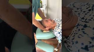 Neck Pain Relief Neck chiropractic [upl. by Akoyin]