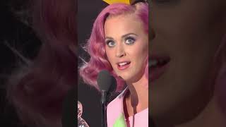 Katy Perry wins Video of the Year  2011 VMAs [upl. by Fielding390]