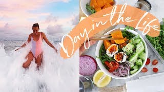 WHAT I EAT  DAY IN THE LIFE  Workout  Healthy Cooking  Christmas Prep [upl. by Yeniffit]