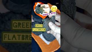 Green bread snack shorts easy easyrecipe flatbread skunkvine stinkvine food healthy eating [upl. by Addiego]