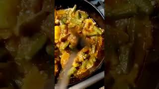 Bhuna mutton bhindi okracurry YouTubeShorts ShortVideo [upl. by Wrigley]