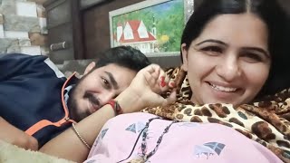 aaj kra hmne pyar 😍 or bnaye mst prothe  pooja Khatkar  vlogs  couple vlogs  couplevlog food [upl. by Ja767]