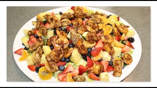 Salade Composée  Laitue Romaine  fruits  Poulet  Crevette [upl. by Raynell]