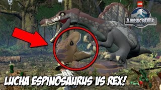 LUCHA ESPINOSAURUS CONTRA TIRANOSAURUS REX EL MEJOR DINOSAURIO REX O SPINO  JURASSIC WORLD LEGO [upl. by Anitselec]