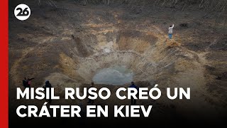 UCRANIA  Así es el cráter que ocasionó la caída de un misil ruso en Kiev [upl. by Apurk394]