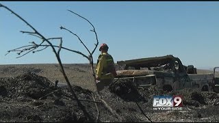 Wildfire west of Marsing burns 350 acres and send one man to hospital [upl. by Kathrine]