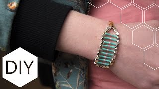 DIY sieraden maken met Kralenhoekje  Armband met rocailles [upl. by Dlaregztif]