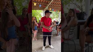 CLIPE DO GATO PRETO 😂 funny rir kwai humor virais videos irritando pegadinha memes [upl. by Dorris]