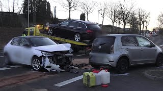 3 PKW kollidiert  2 Verletzte durch Abbiegefehler in Meckenheim am 090124 [upl. by Basset]