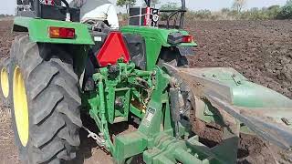 John Deere 5050D lift sensing in plough black soil [upl. by Brendan]