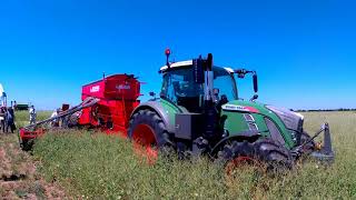 2015 Fendt 724 Vario Tractor With Weaving NoTill Seed Drill [upl. by Corwun209]